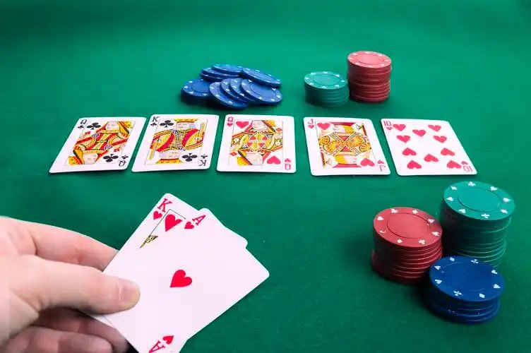 Khu vực chơi slot online với đa dạng game hấp dẫn tại 33win33